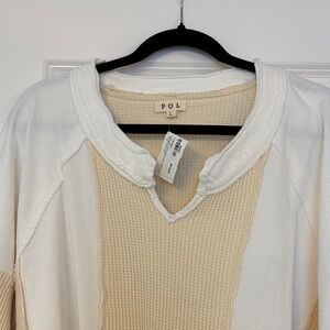 POL Cream and White Textured V-Neck Top